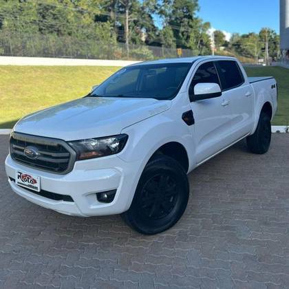 FORD RANGER 2.2 XLS 4X4 CD 16V DIESEL 4P AUTOMÁTICO